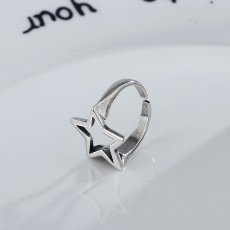 Billie Eilish Ring