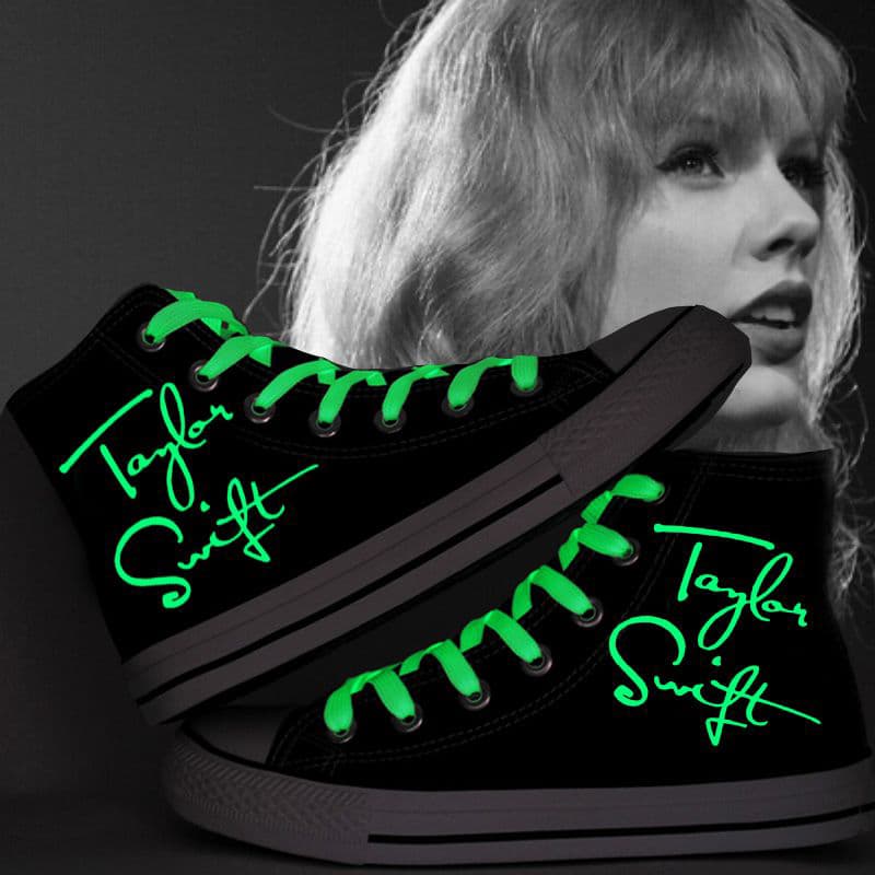 TAYLOR SWIFT LIMITED EDITION SHOES