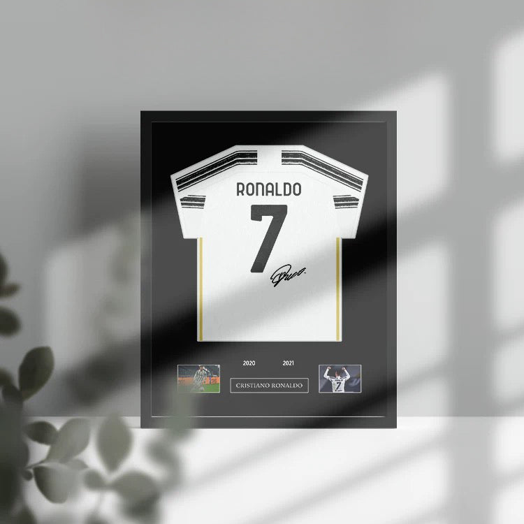 Ronaldo Juventus Poster