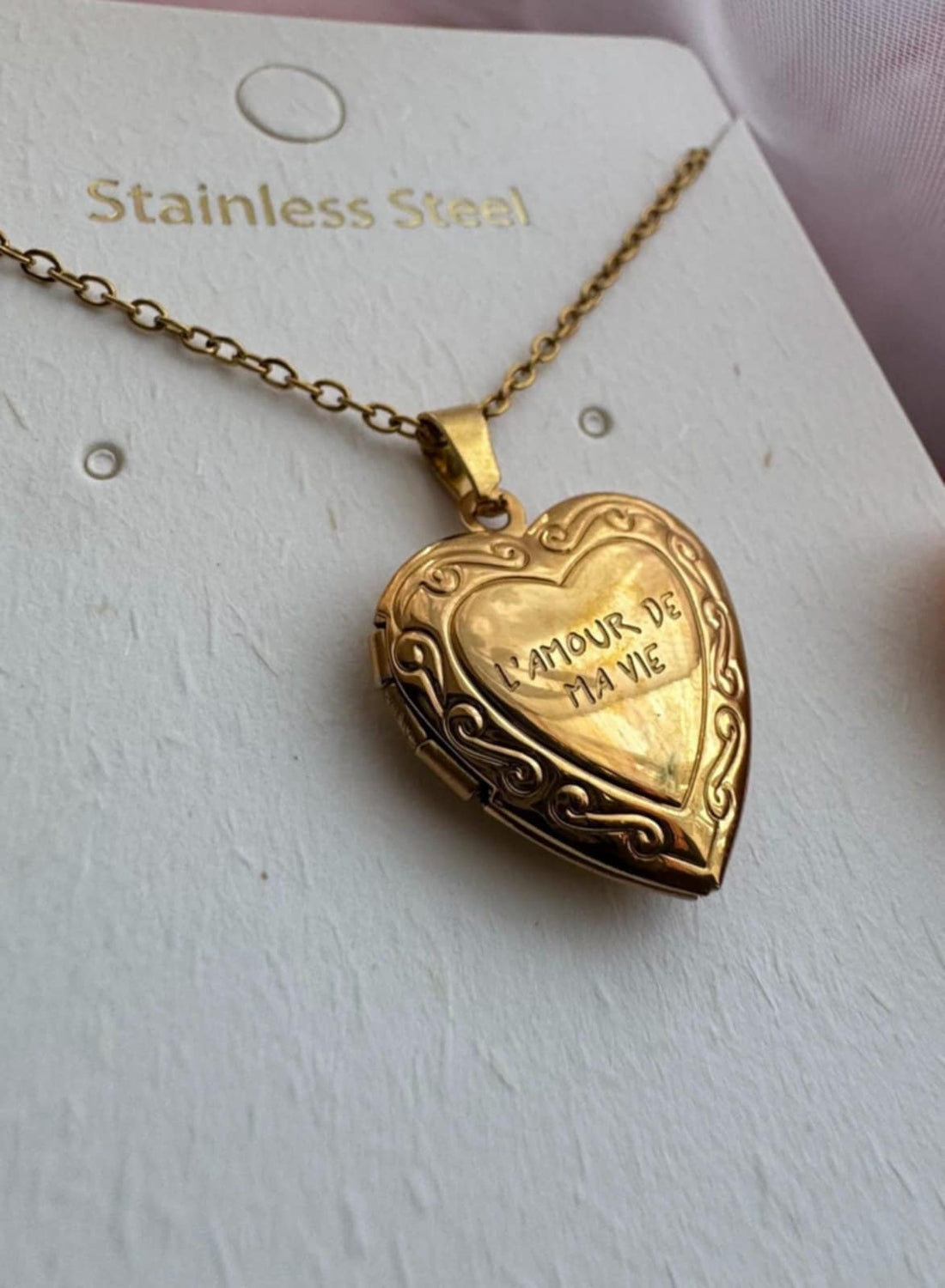 Billie Limited Necklace