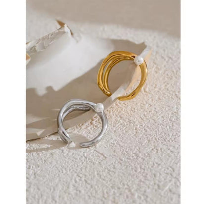 a Set of 2 Rings
