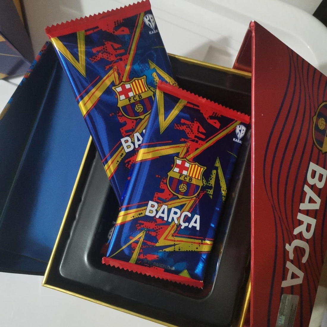 BARCELONA SPECIAL CARDS