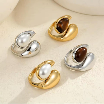 a Set of 4 Rings